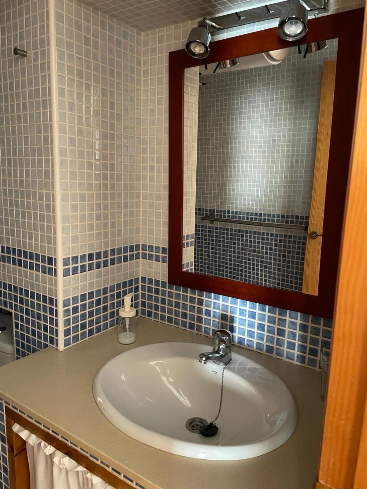 Apartamento Puerta Del Perdon Константина Екстериор снимка